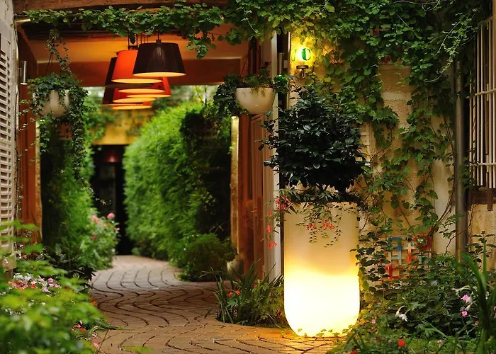 Ferienwohnung Les Patios Du Marais 1 Paris